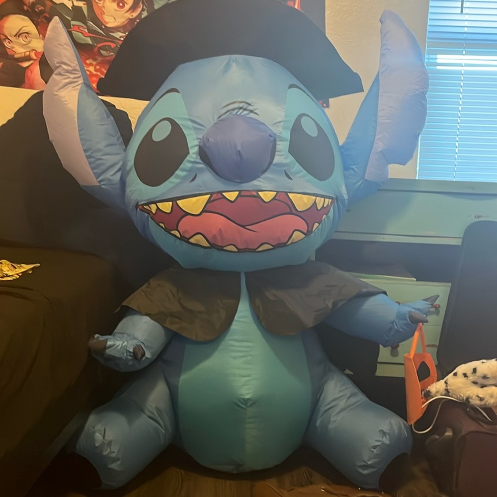 Hollow ween stich blow up
